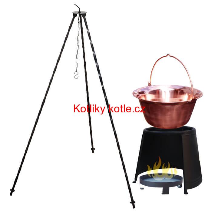 Měděný kotlík 10 L (1,2 mm) + chránič plamene 37 cm + ohniště 36 cm + trojnožka 1,2 m
