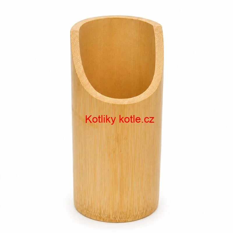 Dřevěná kuchyňská souprava se stojanem – 5 dílů