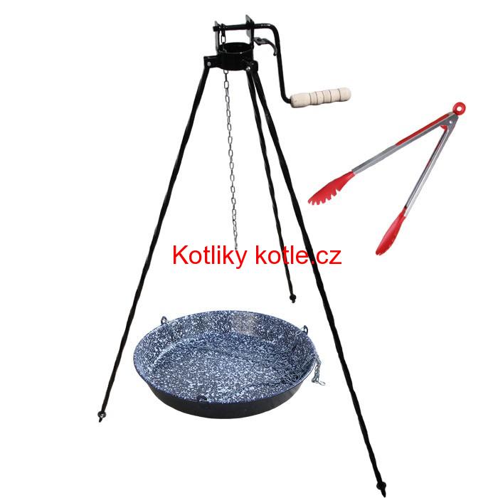 Smaltovaná pánev s řetízkem 42 cm + trojnožka s pojistnou kladkou a obracečka na maso GRILL PARTY 1