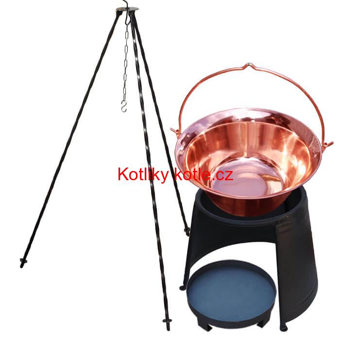 Měděný kotlík 10 L (1,2 mm) + chránič plamene 37 cm + ohniště 36 cm + trojnožka 1,2 m