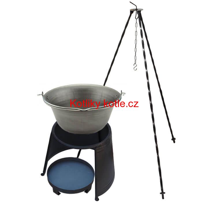 Železný kotlík 14 L (0,75 mm) + chránič plamene 37 cm + ohniště 36 cm + trojnožka 1,2 m